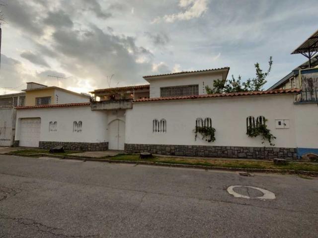 Casa en Venta en El Paraíso, Caracas