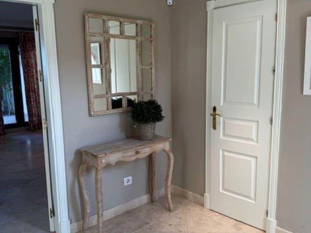 Casa en venta en El Paraiso, Málaga Costa del Sol