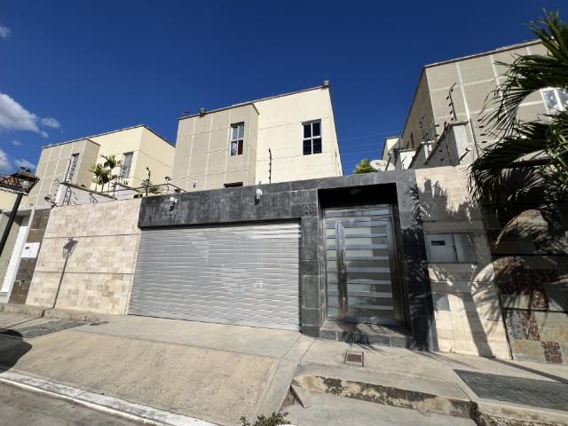 CASA EN VENTA EN EL PEDREGAL ZONA ESTE DE BARQUISIMETO