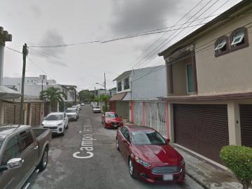 Casa en venta en el Residencial Carrizales Tabasco. LR