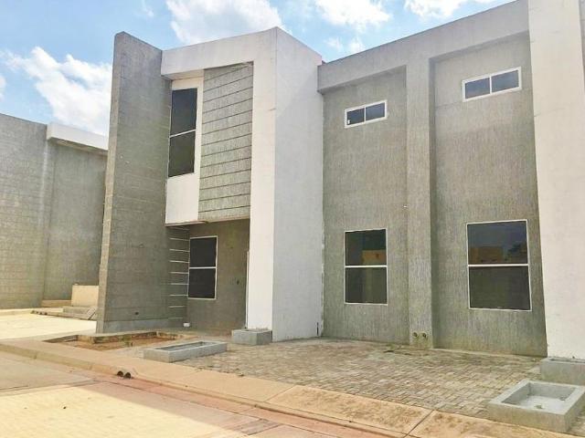 Casa en Venta en El Tigre Anzoátegui 120 m2. 3 hab