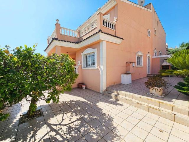 Casa en Venta en Elche Elx