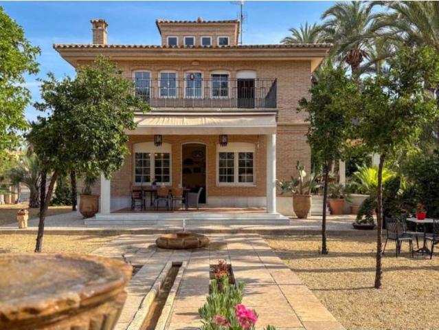 Casa en Venta en Elche Elx