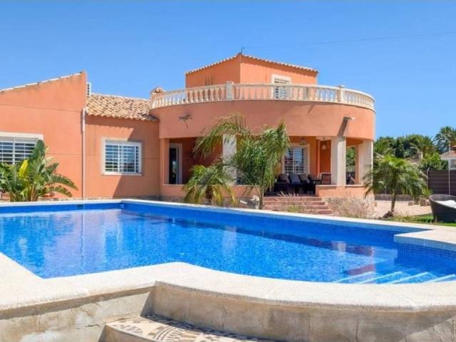 Casa en Venta en Elche Elx