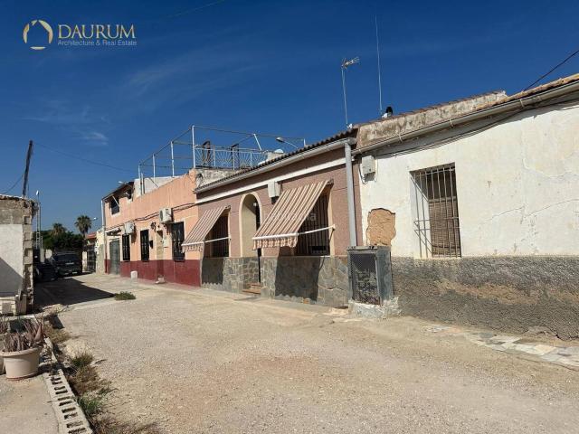 Casa en venta en Elche Elx, Jubalcoi. OPORTUNIDAD DE CASA PARA REFORMAR EN ALTABIX. Casas Elche.