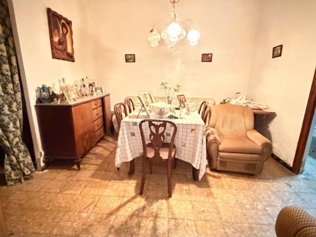 Casa en venta en Elche Elx, La Foia Daimés Asprella. Acogedor Piso en La Hoya Oportunidad Única. Casas Elche.