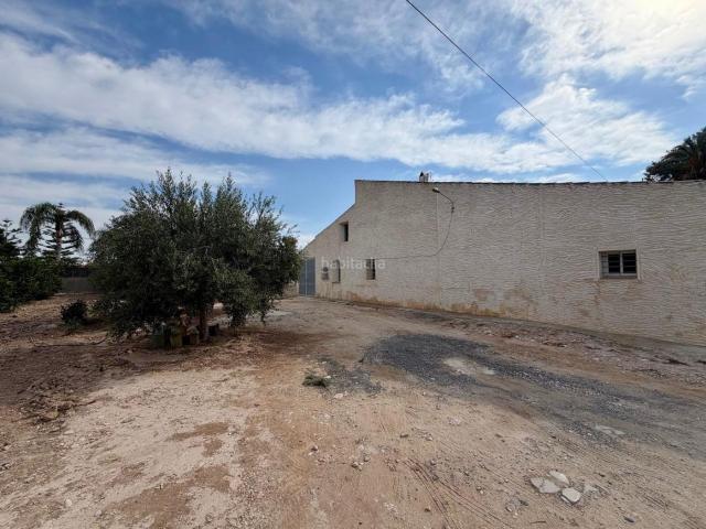 Casa en venta en Elche Elx, La Foia Daimés Asprella. Chalet enorme para reformar a tu preferencia!. Casas Elche.