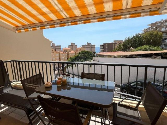 Casa en venta en Elche Elx, Los Arenales del Sol. BUNGALOW, 3 HABITACIONES, 2 BAÑOS, TERRAZA,PISCINA, GARAJE, ARENALES DEL SOL. Casas Elche.