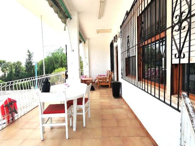 Casa en venta en Elche Elx, Peña de las Águilas. CASA CON PISCINA EN PEÑA DE LAS AGUILAS. Casas Elche.