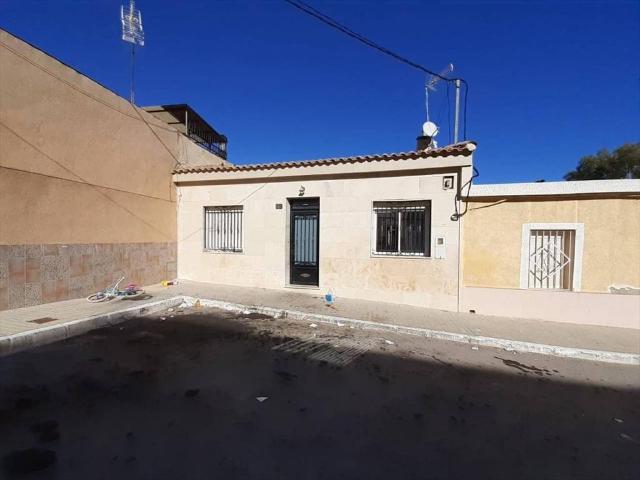 Casa en Venta en Elda