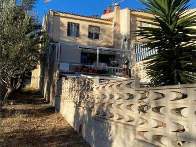 Casa en Venta en Elda