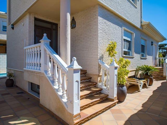 Casa en venta en Elda, Alicante