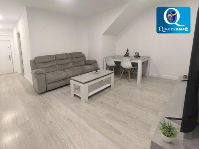 Casa en venta en Elda, Elda