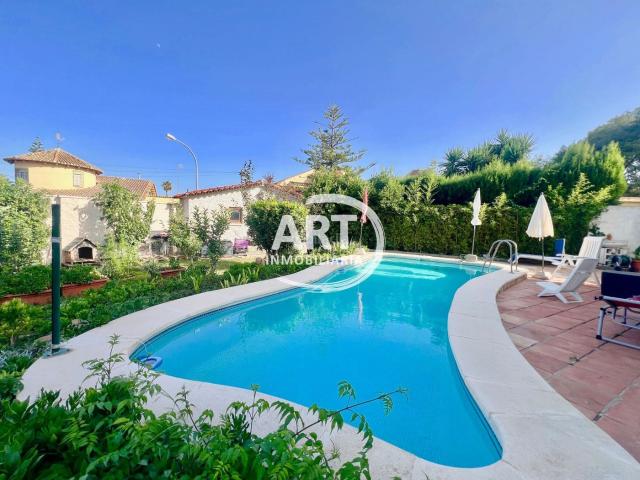 Casa en venta en Eliana l´, El Carme Sant Agustí Bonavista. PROPIEDAD EN LA URBANIZACIÓN EL CARMEN SAN AGUSTÍN DE LA ELIANA. Casas Eliana.
