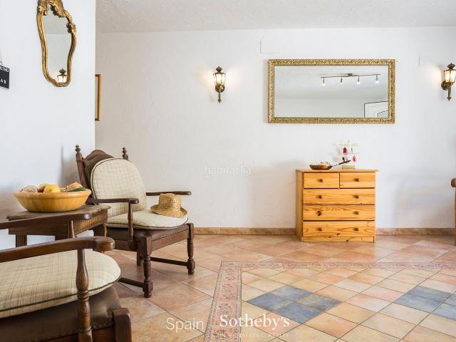 Casa en venta en Empuriabrava, Cap Ras Creus Falconera Costa Brava. Villa Independiente Mediterránea en Empuriabrava con Amarre Privado. Casas.