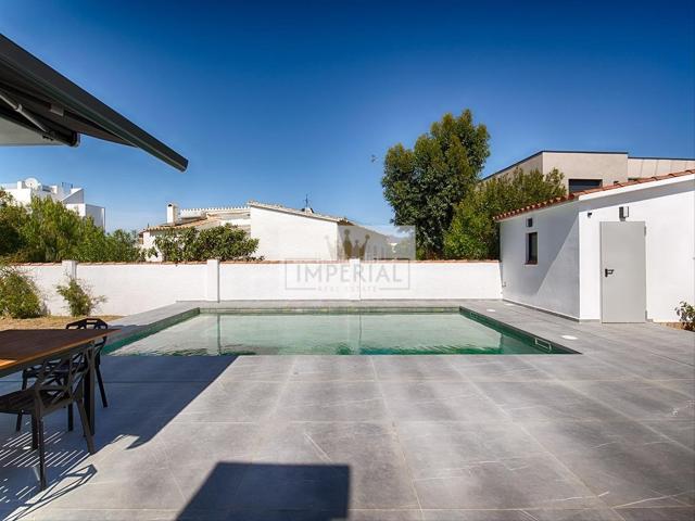 Casa en venta en Empuriabrava, Requesens Costa Brava. Casas.