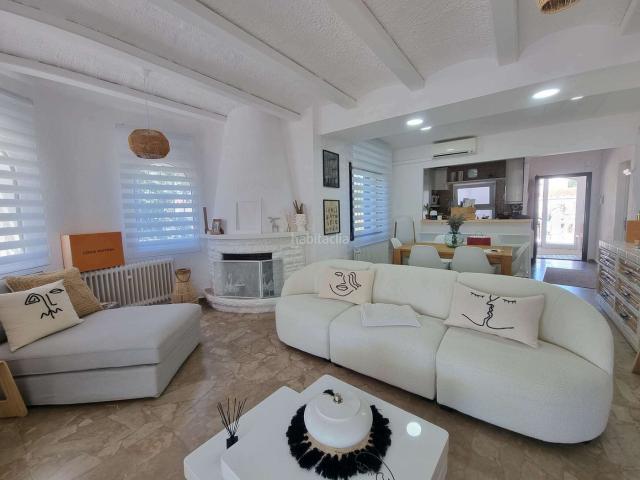 Casa en venta en Empuriabrava, Segre Ebre Ter Costa Brava. Casa en venta en Empuriabrava. Casas.