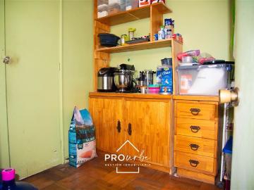 Casa en Venta en Se vende bajo valor de tasación, muy cerca metro Los Dominicos