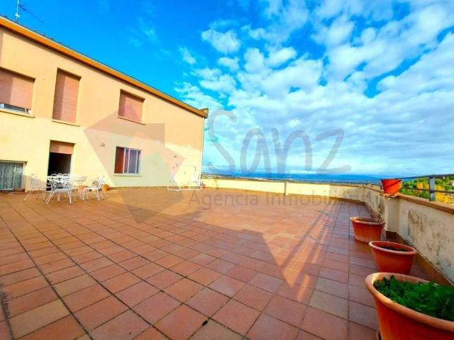 Casa en Venta en Entrena