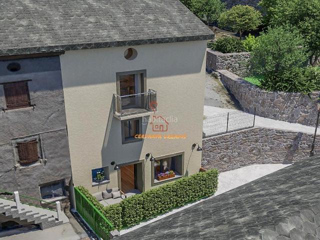 Casa en venta en Enveitg Pirineos. Casa en Enveitg. Casas.
