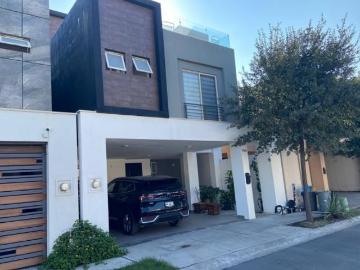 Casa en venta en Escobedo N.L