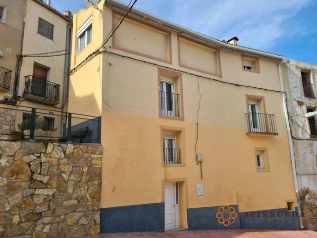 Casa en Venta en Escatrón