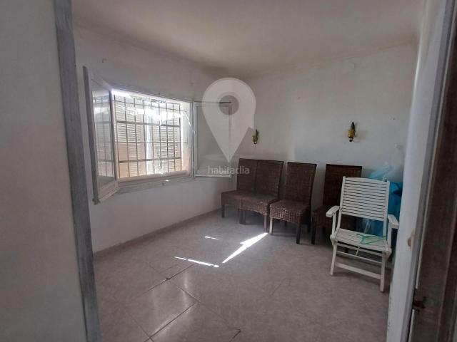 Casa en venta en Escala L´, Port La Clota Puig Sec Costa Brava. Encantadora casa con jardín y parking cerca de la playa y de todos los servicios en LEscala. Casas Escala.