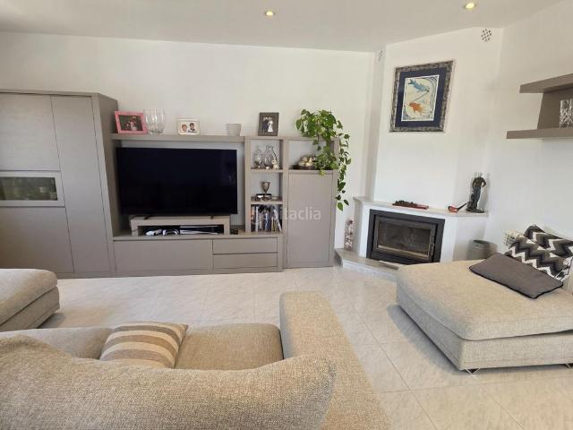Casa en venta en Escala L´, Port La Clota Puig Sec Costa Brava. Villa con piscina privada en LEscala privacidad, luz y calidad de vida en la Costa Brava. Casas Escala.