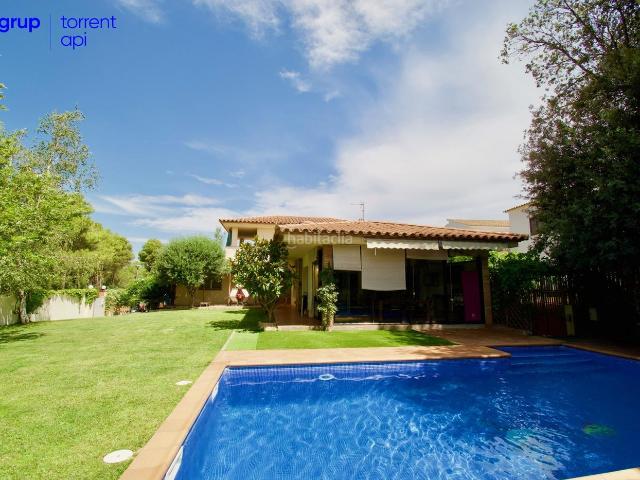 Casa en venta en Escala L´, Riells Costa Brava. Casas Escala.
