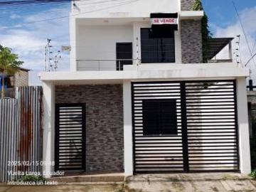 Casa en venta en Esmeraldas, Sector Barrio Nuevo Esmeraldas
