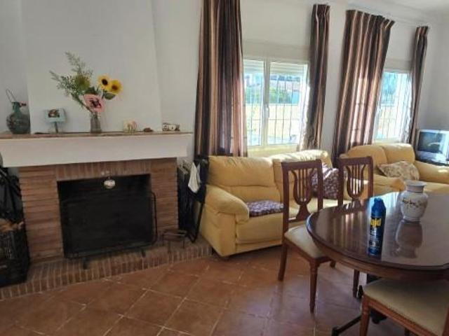 Casa en venta en Espartinas, Loreto