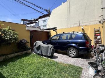 Casa en venta en esquina en San Miguel 197m2
