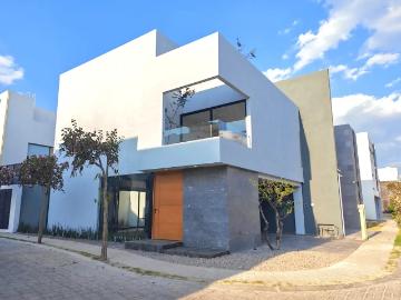 CASA EN VENTA EN ESQUINA UBICADA EN PARQUE MÉXICO, LOMAS DE ANGELÓPOLIS III
