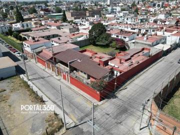 Casa en venta en esquina, zona Cholula, Puebla