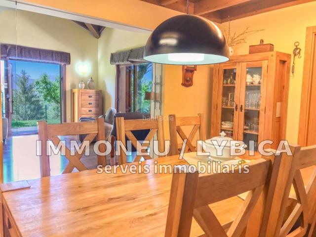 Casa en venta en Estavar Pirineos. Casa unifamiliar en venta en Estavar. Casas.
