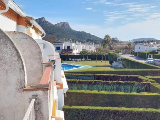 Casa en venta en Estartit, Torre Vella Torre Gran Les Dunes Costa Brava. Casa de dos habitaciones con piscinas y jardines comunitarios en Urb. Santa Caterina. Casas.