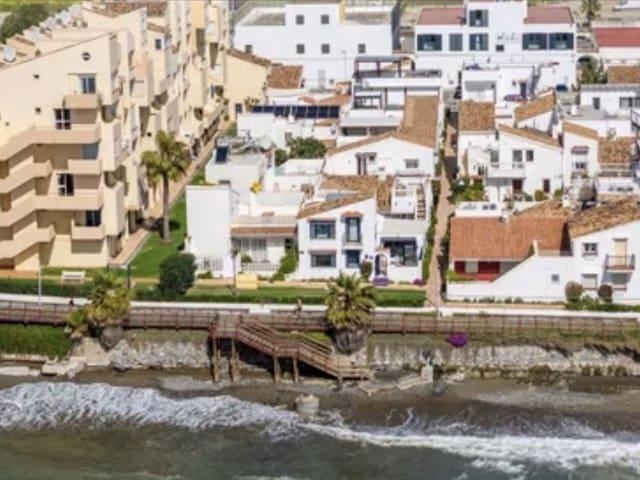 Casa en venta en Estepona, Málaga Costa del Sol