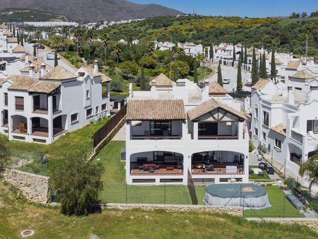 Casa en venta en Estepona, Málaga Costa del Sol