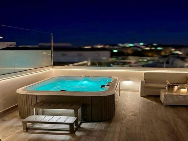 Casa en venta en Estepona, Málaga Costa del Sol
