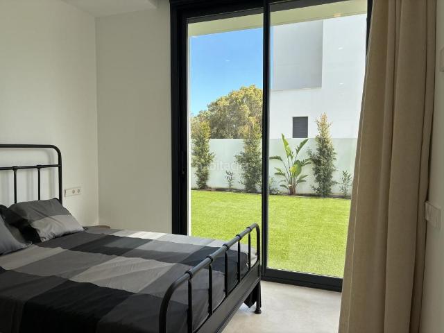 Casa en venta en Estepona, Nueva Atalaya. Casas.