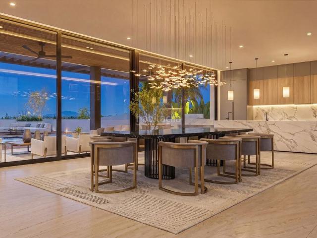 Casa en venta en Estepona, Bel Air. Casas.