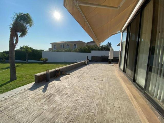 Chalet en venta en Estepona, Las Lomas. Chalet unifamiliar en venta en Sierra Bermeja. Chalets.