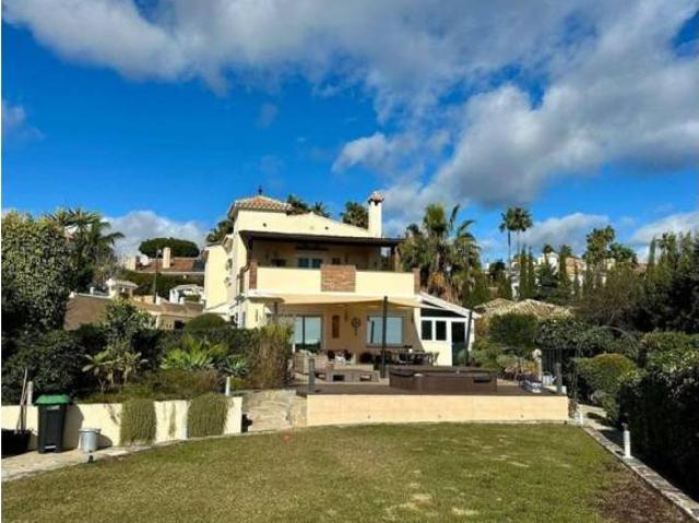 Casa en Venta en Estepona