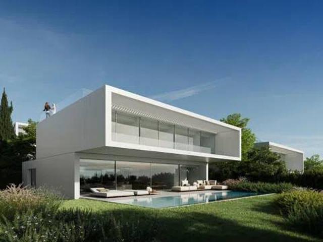 Casa en Venta en Estepona