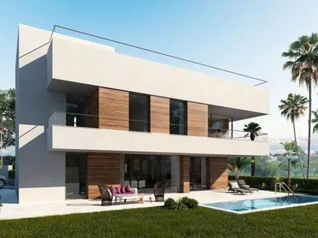 Casa en Venta en Estepona