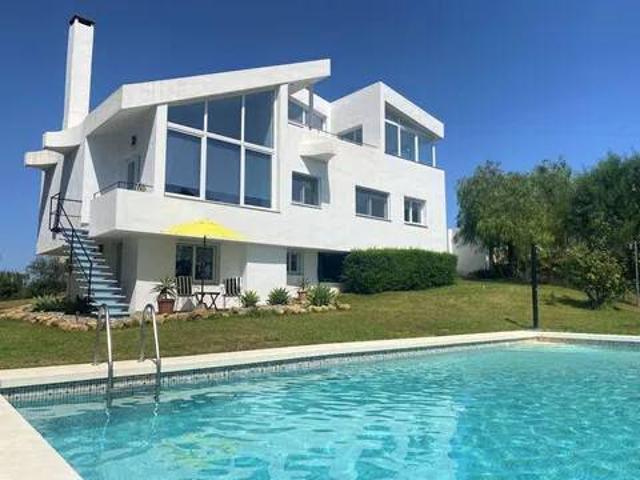 Casa en Venta en Estepona