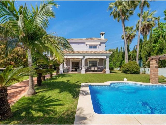 Casa en Venta en Estepona