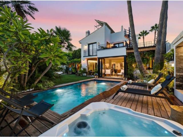 Casa en Venta en Estepona