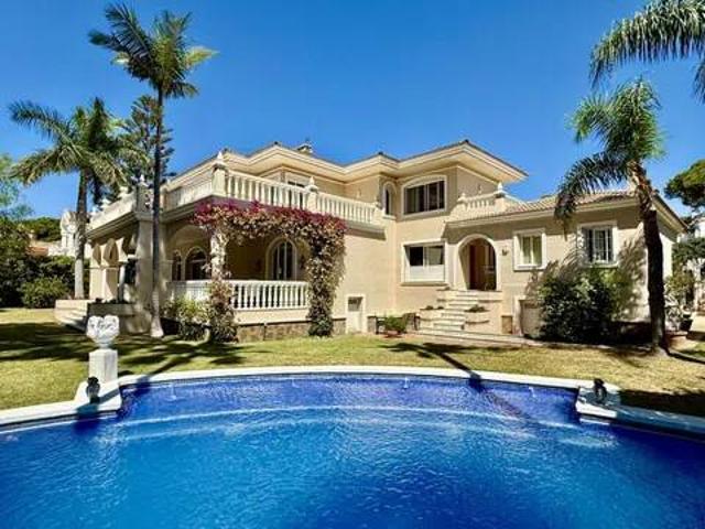 Casa en Venta en Estepona