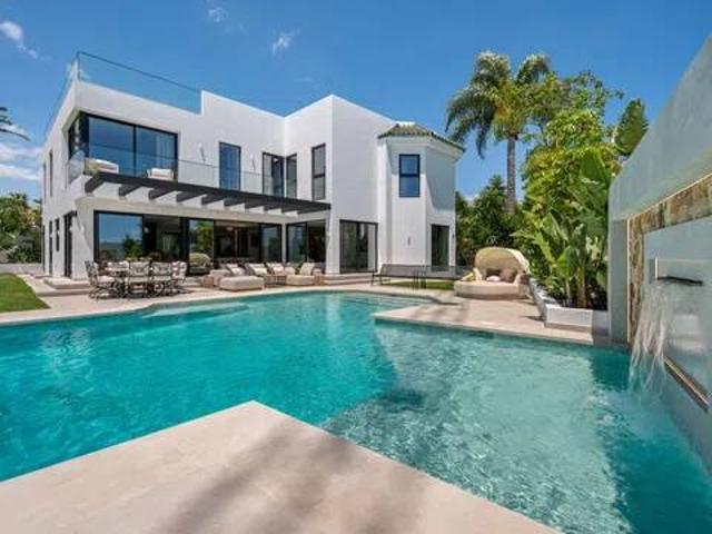 Casa en Venta en Estepona